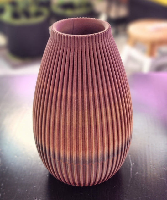 Radiant 3D Printed Vase - Gathering Moss